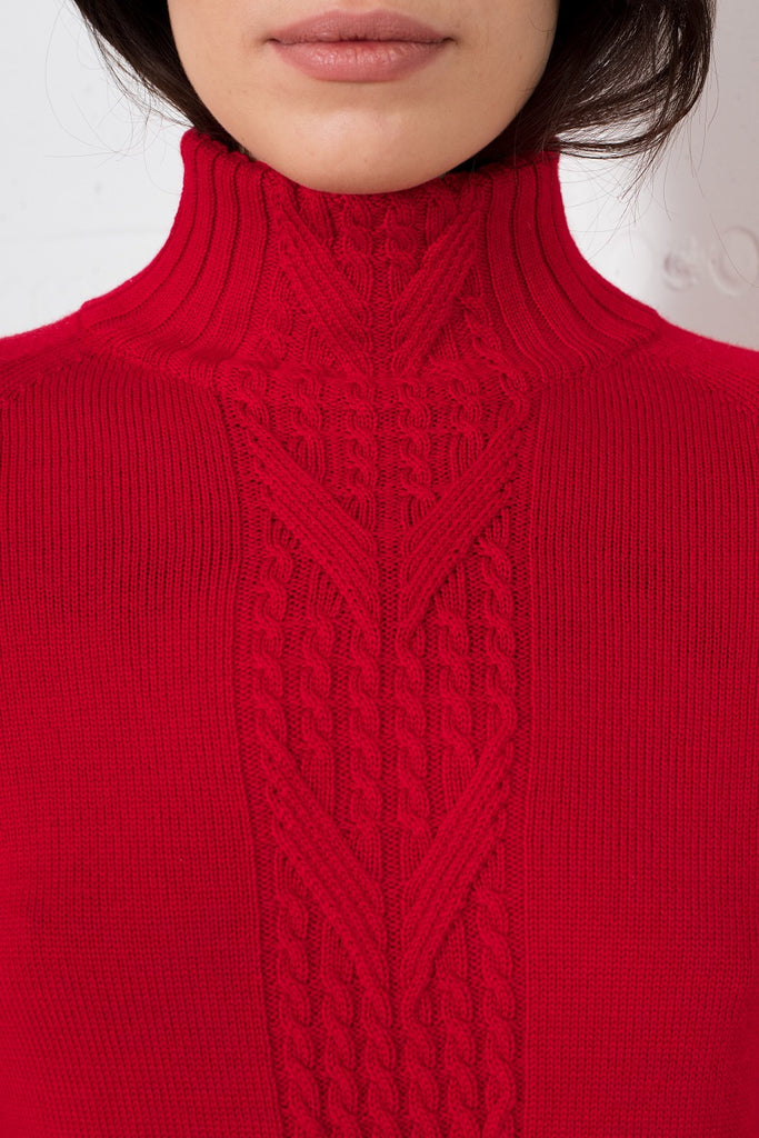ViolaStils Soft merino wool sweater high neck collar in red