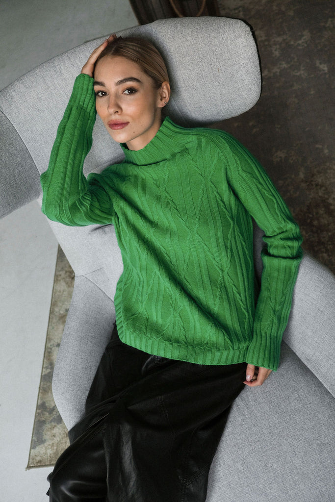 Viola Stils Fashion 3D knitwear Seamless Soft merino wool sweater